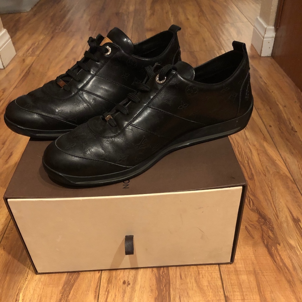 Louis Vuitton Leather Monogram Men Low-Top Sneaker